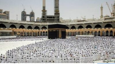 الأزمة المالية تنعكس على رحلات الحجّ!