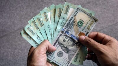 سعرُ دولار السوق السوداء صباح اليوم