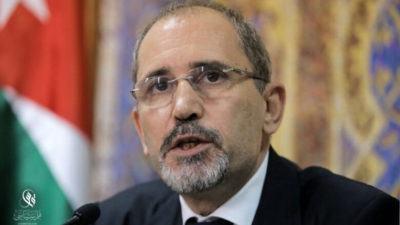 وزير الخارجية الأردني: إسرائيل ترتكب “جرائم حرب”