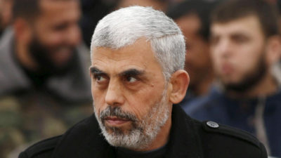 فرنسا تصدر مرسوم تجميد “أصول” يحيى السنوار