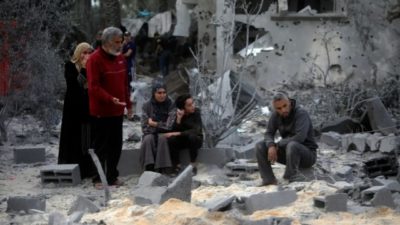 بعد تزايد النزوح إلى رفح.. الأونروا تحذر!