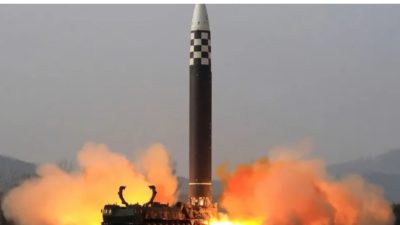 كوريا الشمالية.. اختبار إطلاق صاروخي من غواصة