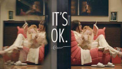 إليسا تُدخل الناس إلى حياتها… وتقول للمنتقدين: “it’s ok”