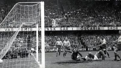 وفاة “آخر لاعب حي” في نهائي مونديال 1958