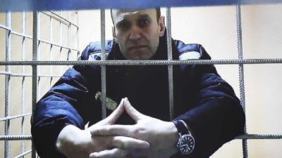 وسط إجراءات أمنية.. مراسم دفن نافالني في موسكو