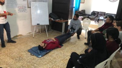 ورشة تدريب على الإسعافات الأولية بالتعاون بين فوج الإنقاذ الشعبي – فريق المستجيب الأول والصليب الأحمر اللبناني