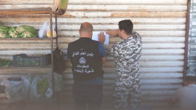 توقيف عدد من السوريين المخالفين لشروط الاقامه في صور واقغال بغض المؤسسات بالشمع الاحمر