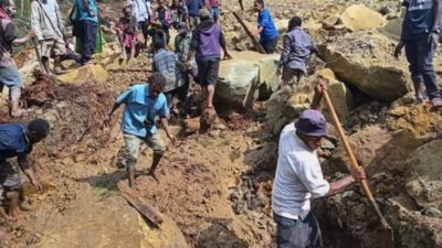 الانهيار الأرضي يدفن أكثر من ألف شخص في بابوا غينيا الجديدة