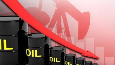 تراجع أسعار النفط بعد زيادة غير متوقعة في مخزونات البنزين الأمريكية
