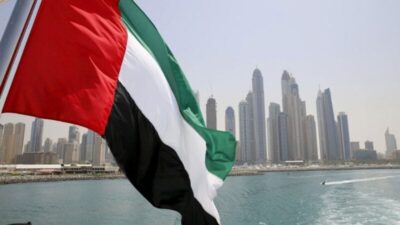 الإمارات.. نمو الأنشطة غير النفطية يتباطأ في يونيو