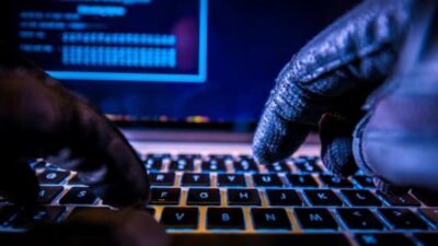 الخلل التقني العالمي… “عاصفةٌ مثاليّة” استغلّها المجرمون