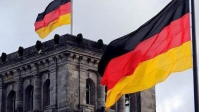 ألمانيا تحظر نشاط منظمة إسلامية تقول إن لديها أهدافا متشددة