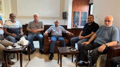 بدعوة من النائب  أسامة سعد عقد اجتماع مع القادة  الفلسطينيين من القوى  السياسية الوطنية والاسلامية، وذلك  لمواجهة أية أخطار محدقة في المخيم