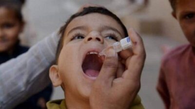 يوم ثانٍ من حملة التلقيح ضد شلل الأطفال في غزة