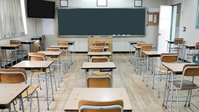 مستقبل الأجيال بخطر”.. خطة تربوية للاستجابة للأزمة