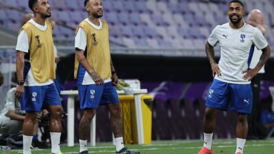 نيمار على مقاعد بدلاء الهلال أمام العين في دوري أبطال آسيا