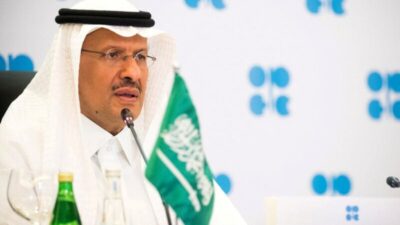 وزير الطاقة السعودي يبحث استقرار أسواق النفط مع نظيريه العراقي والليبي