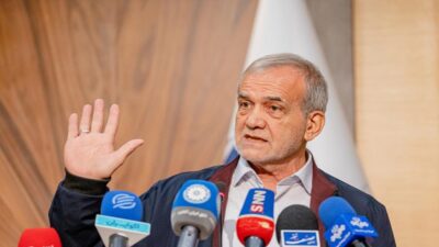 إيران: منفتحون على الحوار… ولكن!