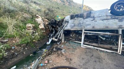 حادث سير مروع على اوتوستراد الجية