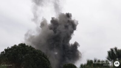 الطيران الحربي المعادي يستهدف أطراف بلدتي زوطر و يحمر بعدة غارات