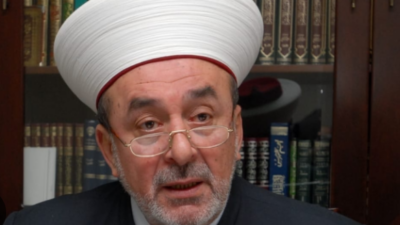 المفتي سوسان يؤدي صلاة عيد الفطر   في مسجد الحاج بهاء الدين الحريري  ويعتذر عن عدم استقبال المهنئين