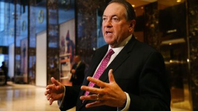 مصادقة على تعيين هاكابي سفيرًا للولايات المتحدة لدى اسرائيل