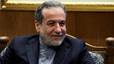 وزير الخارجية الإيراني سيتوجه إلى موسكو لمشاورات حول المحادثات النووية مع واشنطن
