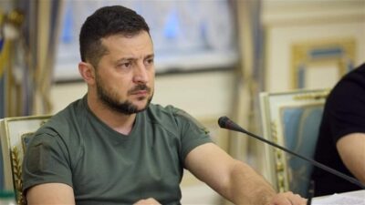 زيلينسكي: القوات الأوكرانية سجلت 2935 انتهاكا لتعهد روسيا بوقف القتال في عيد القيامة