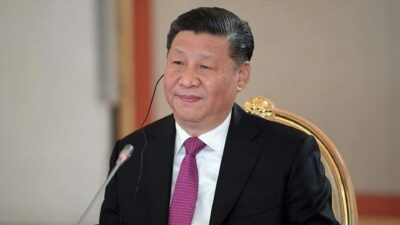 الرئيس الصيني يؤكد أن الرسوم الجمركية “تضرّ” بالتجارة الدولية