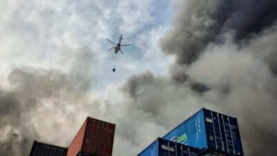 قوة الانفجارات في ميناء رجائي تعادل 50 طناً من مادة الـ"TNT"!