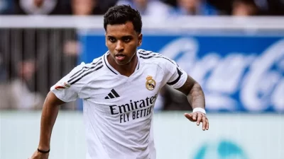 بصورة وعبارة.. رودريغو يرد على أنباء "تمرده" على ريال مدريد