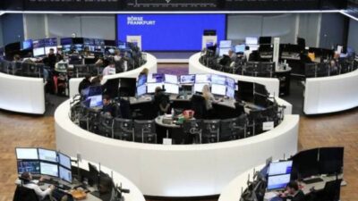 أسهم أوروبا تغلق على ارتفاع بعد اتفاق الرسوم بين الصين وأمريكا