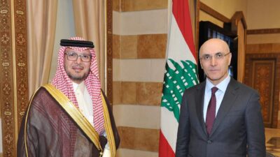 السفير السعودي يزور وزير الداخلية ويبحثان التعاون الثنائي