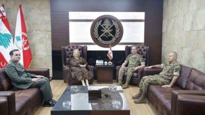 استقبالات العماد قائد الجيش