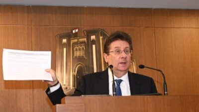 لجنة المال تقرّ قرض البنك الدولي للكهرباء وتخفّض رسوم موازنة 2025