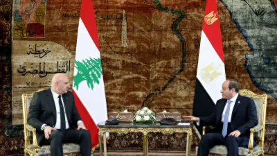 لقاء يجمع الرئيس اللبناني جوزف عون ونظيره المصري عبد الفتاح السيسي في قصر الاتحادية