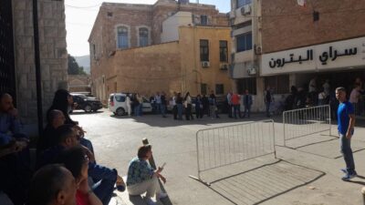 تأخير في تسليم صناديق الاقتراع في البترون
