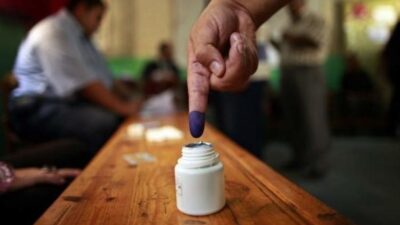 مخالفة في زغرتا: ناخب يقترع بإخراج قيد فقط!