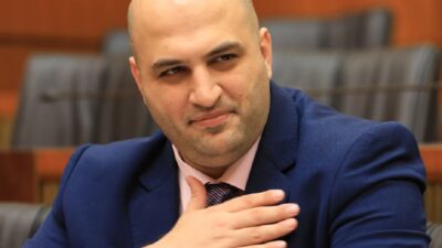 ناصر الدين: وقف الدعم سيشكل حافزاً لعودة النازحين