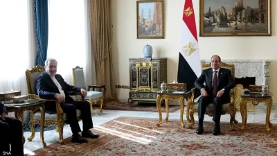 السيسي يستقبل وزير الخارجية الإيراني