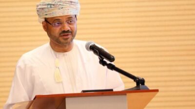 وزير الخارجية العماني: إلغاء جولة المحادثات بين أمريكا وإيران المقررة غدا