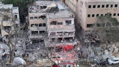 إسرائيل تعترف باختراق دفاعاتها.. 10 صواريخ إيرانية تصل تل أبيب وحيفا