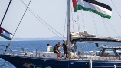 سفينة "مادلين" تبحر نحو غزة محملة بمساعدات وسط تحذيرات من اعتراضها
