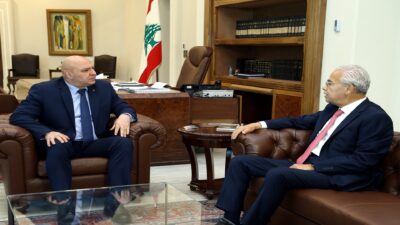 ‏الرئيس عون اطّلع من النائب غسان سكاف على أجواء جولته في الولايات المتحدة الأميركية حيث أكّد سكاف وجود توافق مع رئيس الجمهورية على ضرورة تحييد لبنان عما يلفّ المنطقة