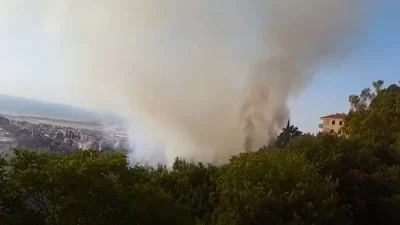 حريق كبير في مكب نفايات عشوائي