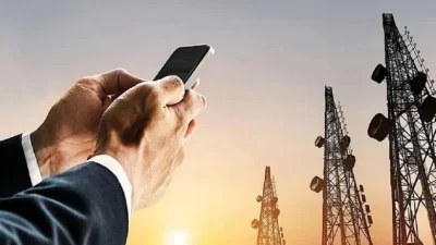 وزير الاتصالات: قرارنا حاسم بمعالجة ملف التوزيع غير الشرعي للإنترنت