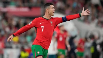 رونالدو يطارد تحديين قبل نهاية مشواره الكروي