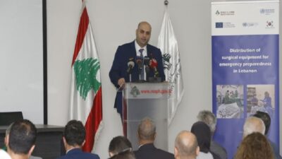 أدوات للمستشفيات.. وناصر الدين: واجبنا البقاء على جهوزية