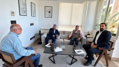 6\5\2025  مجموعة "ادارة التنوع" تقدّم إصداراتها الى اللواء عباس إبراهيم تقديرا لدوره كجسر وطني جامع