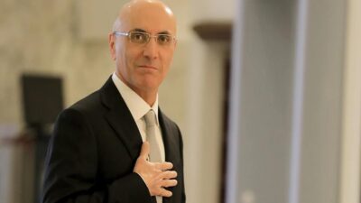 الحجار يؤكد: لا أحد يريد إقحام لبنان بالحرب
